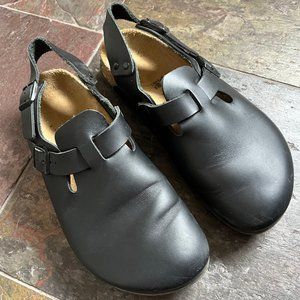 Black leather Birkenstock Tokyo size 8